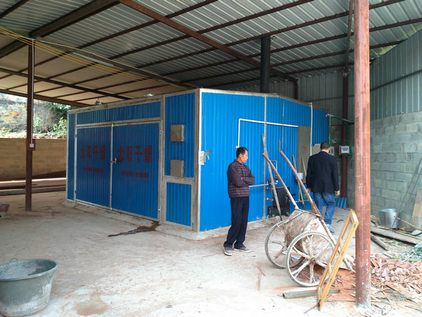 燃柴、電木材干燥箱